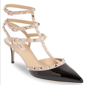 Valentino Rockstud pointy toe pump❤️